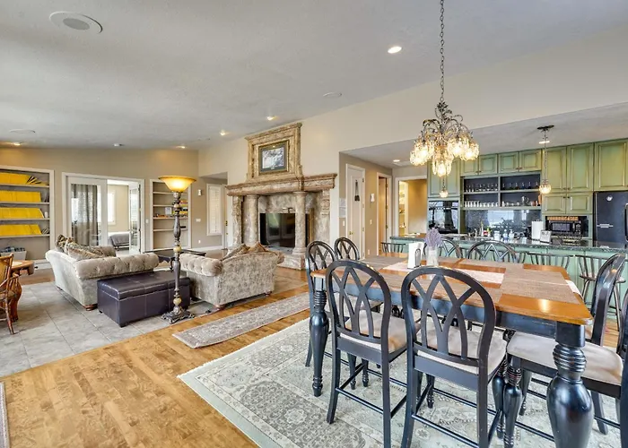Hot Tub & Snake River Views At Twin Falls Home