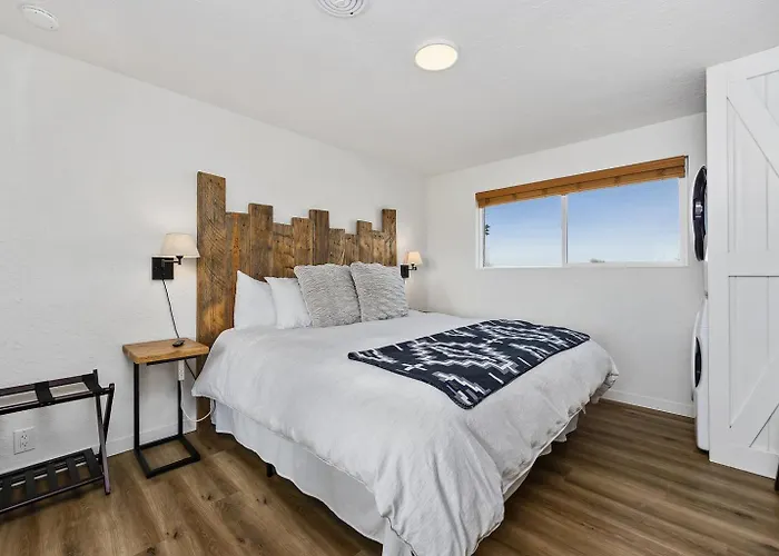 Rock Creek Canyon 2Br, Hot Tub, Fire Pit, Views
